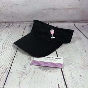VISERA con diseño bordado de dragón, ancla, melocotón, cereza, mariposa, libélula, palmera, huellas de patas, cactus, raqueta de tenis, velero imagen 12
