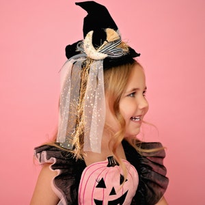 Felt Black Witch Hat With Broom, Halloween Headband, Halloween Costumes,Felt Witch Hat. Wicked Witch Hat