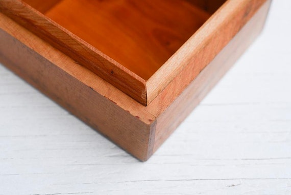 Wooden Inlaid Box Carved - image 4