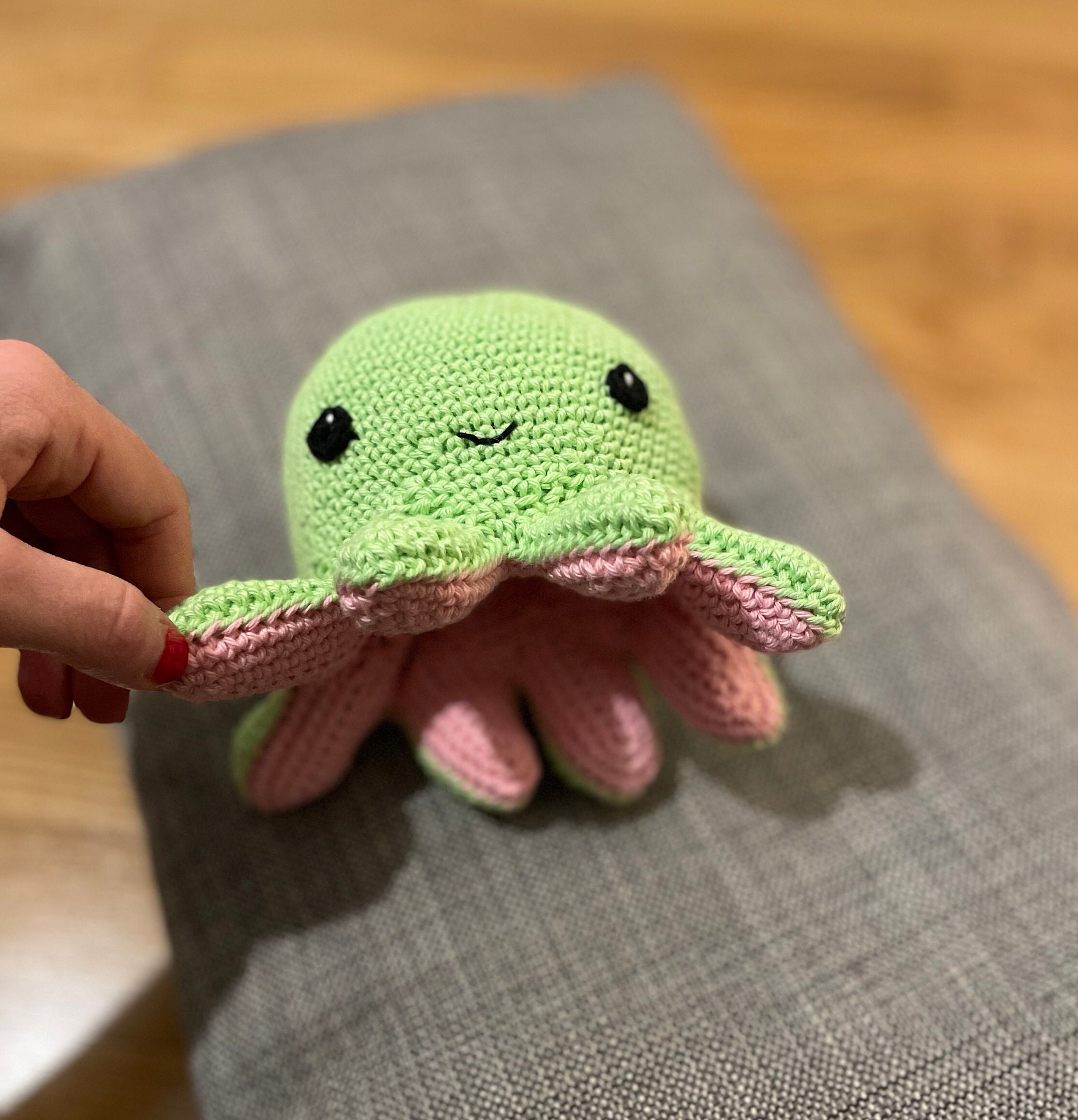 Reversible Octopus Crochet Pattern in Two Sizes for Baby - Etsy