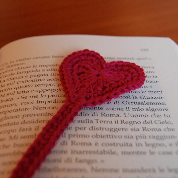 Crochet heart bookmark pattern Valentine's heart book mark crochet pattern pdf gift