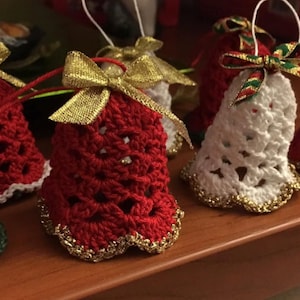 Haakpatroon kerstbel, kerst gehaakt, haakpatroon, kerstversiering pdf kerstcadeau