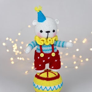 Piyo the circus bear | PDF crochet pattern