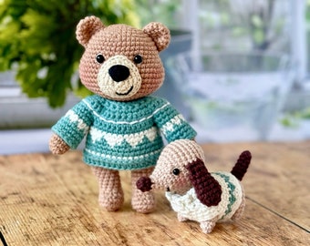 Rudy el oso y Swen el perro salchicha | Tutorial de crochet en PDF