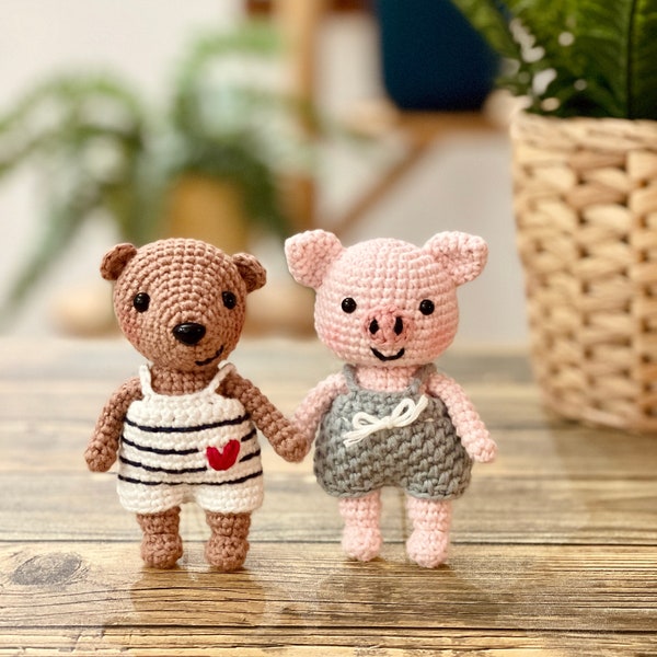 Oscar Bear & Hans Pig | Little Friends chapter 1 : summer | PDF crochet pattern