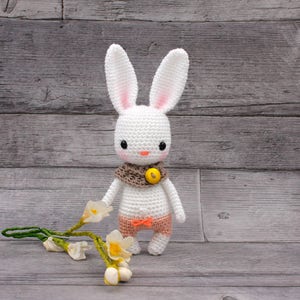 Crochet pattern Kiara the mini bunny image 5