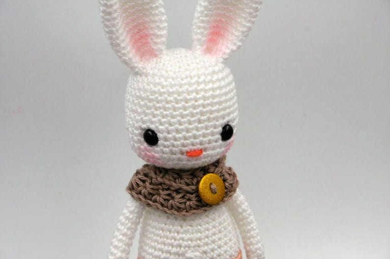 Crochet pattern Kiara the mini bunny image 2