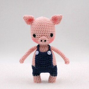 Crochet pattern: Tommy the mini pig