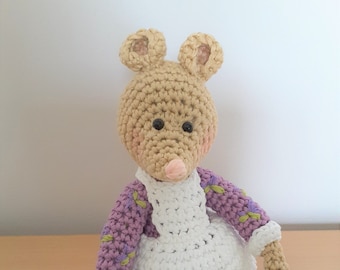 House  Mouse - Crochet Pattern Only - Amigurumi - US terminology
