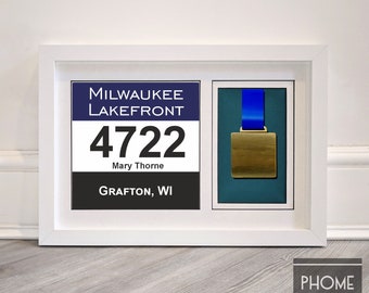 Milwaukee Lakefront Marathon Race Bib & Medal Frame - Gift for Milwaukee Lakefront Marathon - Milwaukee Lakefront Medal - Free USA Delivery