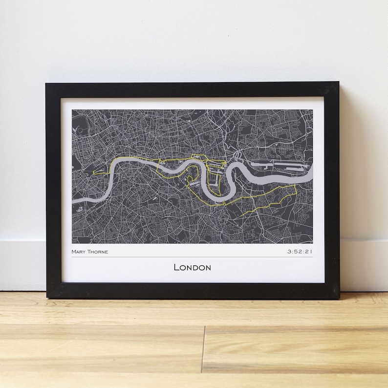 London Marathon Map Print London Marathon Gift for Runner image 1