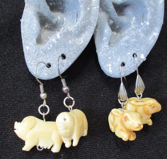 Critter Earrings Vintage Rabbits or Piggies