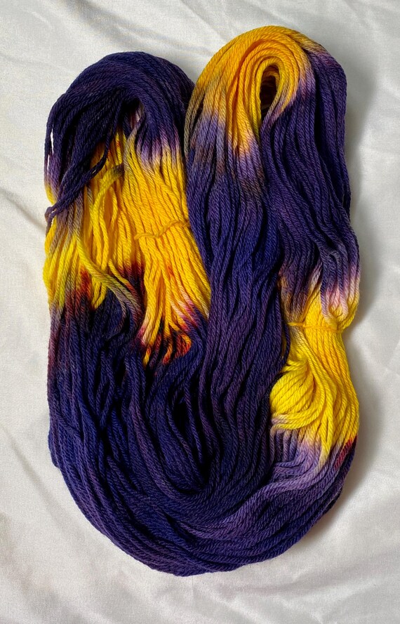 PURPLE IRIS DK Merino Yarn