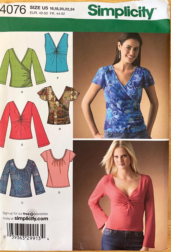 Misses Knit Tops Sewing Pattern: Simplicity 4076