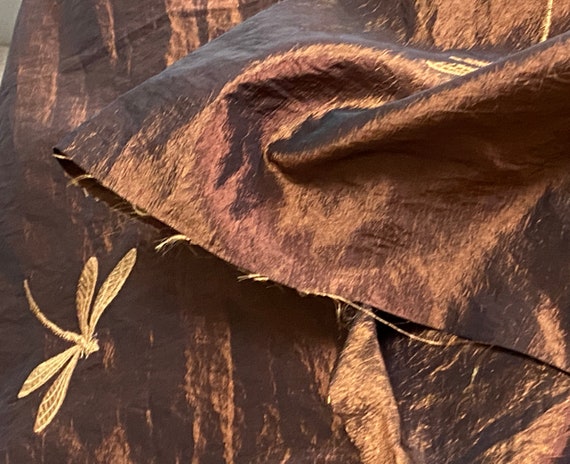 Crinkled Taffeta with Embroidered Dragonflies: Perfect for Medieval CosPlay and more!