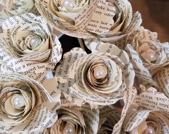 12 Book Page Flowers / 1 dozen Pride and Prejudice Flowers / Wedding / Birthday / Baby Shower / Anniversary