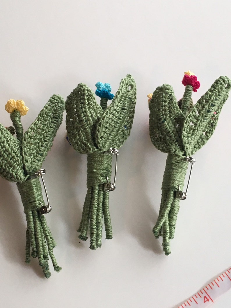 FLORAL BOUTONNI\u00c8RES CROCHET flowers spring bouquet brooch pin free shipping