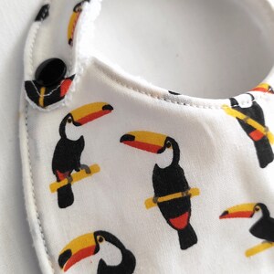 Bavoir de naissance team AFRICA Toucan