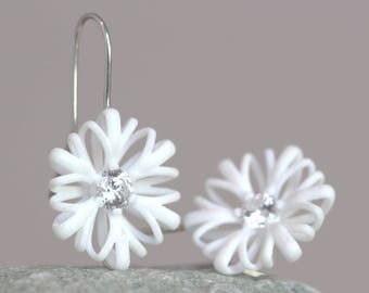 Flower Dangle white, Floral Earrings white, White Statement Earrings, White Bridal Earrings, Christmas Gift for Mom, Modern Art Earrings