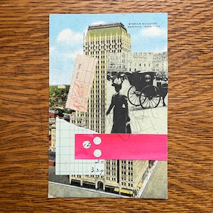 Abstrakcyjny kolaż na pocztówce z Memphis, sztuka pocztówki vintage, zmieniona pocztówka, ręcznie robiony kolaż artystyczny, mała sztuka