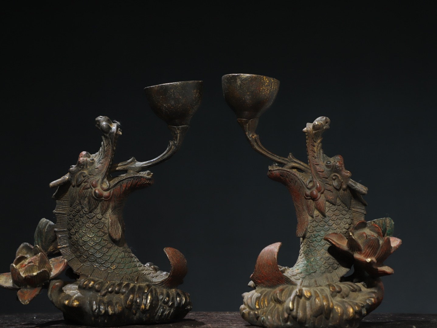 中国の手作り彫刻ブロンズドラゴンフィッシュキャンドルホルダー