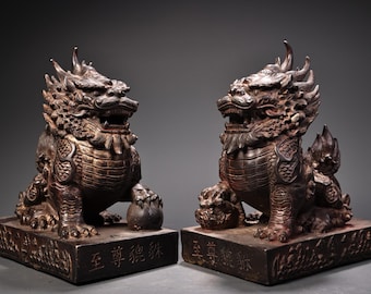 Chinese Antique Handmade Tibetan Silver Dragon Statue Decoration