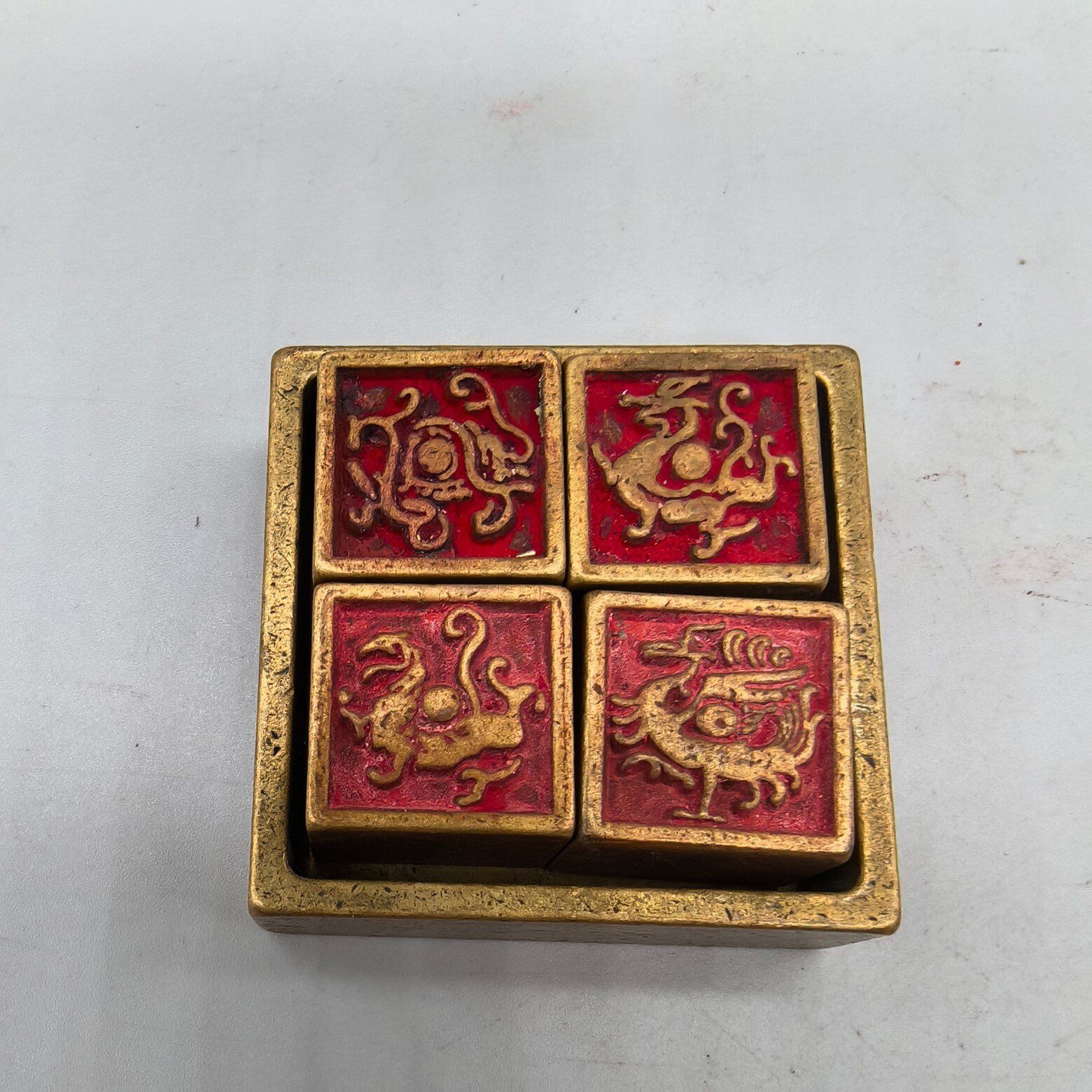 中国のアンティークの手作りの銅の彫刻された絶妙な模様の印章は