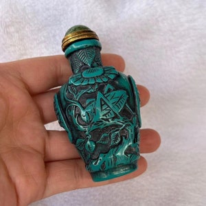 Chinese antique hand carved turquoise exquisite patterned snuff bottle, furniture decoration, rare shape, worth collecting and using