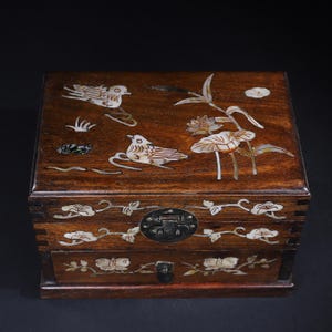 Chinese antique handmade carved natural rosewood two-layer box/storage box,home decoration,rare wood carving,worth collecting and using
