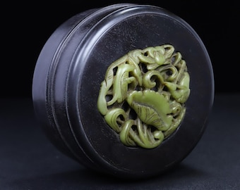 Chinesische Sammlung handgefertigte geschnitzte Sandelholz eingelegte Jade Duft Box / Aufbewahrungsbox / Armband Box, einzigartige Form, Dekoration für Zuhause