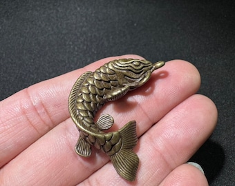 Chinese collection of hand carved copper fish statue ornaments, tea pets, key pendants, furniture decorations