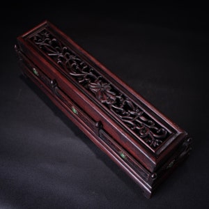 Chinese Handcarved Rosewood hollow inlaid gemstone incense box/incense burner ornament，home decoration，Rare styling，Worth collecting and use