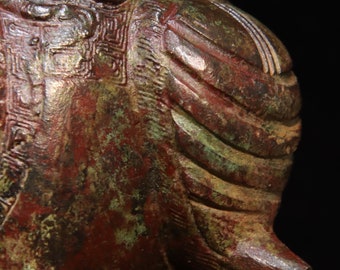 中国のアンティークの手彫りの青銅の羊の像の装飾品、ユニークで貴重