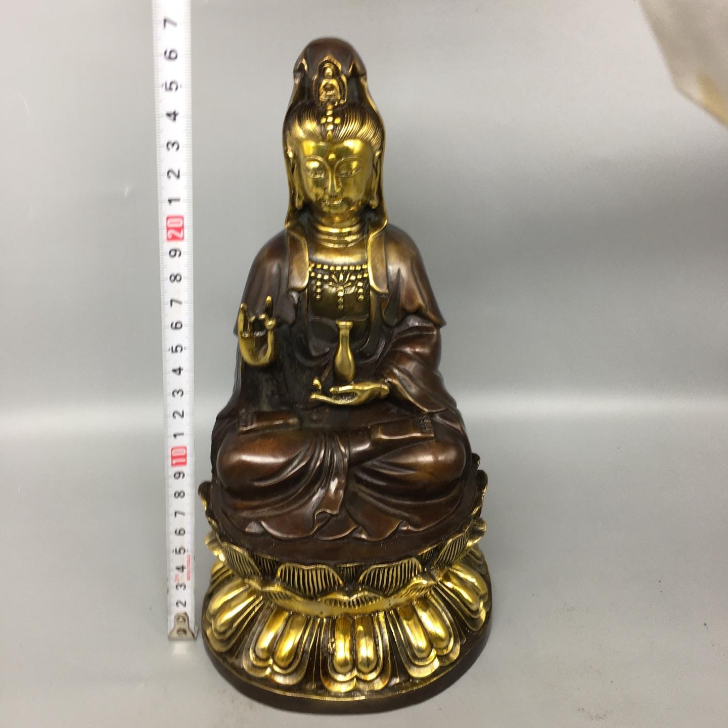 中国の手彫り銅製座禅蓮観音像大仏飾り、家の装飾、珍しいスタイル