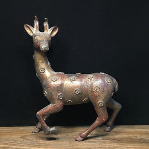 Chinese antique copper sika deer statue ornament, handcrafted, worth collecting