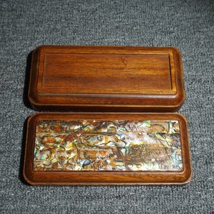 Handcarved rosewood Glasses case, exquisite and unique, gift, can be used image 3