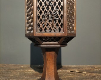 Handcarved rosewood hollow palace lamp ornaments , unique shapes, furniture decoration, practical and precious