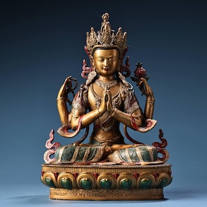 China collects hand carved bronze Guanyin statues, exquisite bronze Buddha statues, and furniture decorations