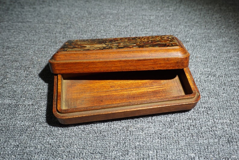 Handcarved rosewood Glasses case, exquisite and unique, gift, can be used image 9