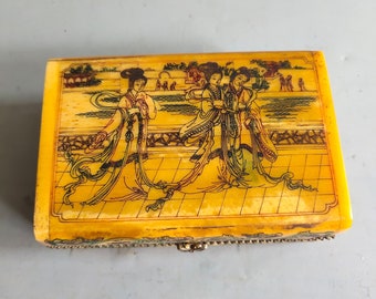 Collect Chinese antique ox bone jade jewelry box/storage box, hand carved, exquisite patterns, rare gifts