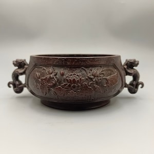 Handcarved pure copper lotus and lotus leaf incense burner ornament, collected in China, ancient and rare, unique gift