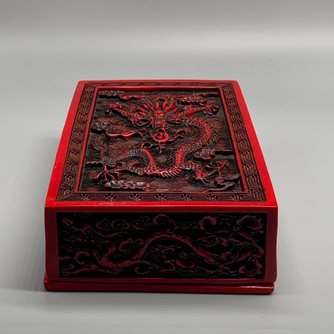 龍文様 漆工箱 アンティーク品 Product｜株式会社 駒井漆器製作所