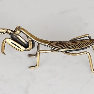 Chinese handmade carved brass mantis statue decorations, insect tea pets, animal tabletop living room, copper potted ornamental decorations