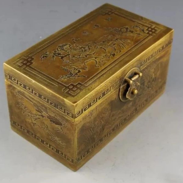 Chinese antique handmade Brass Beauty jewelry box storage box, Rare design, furniture decoration，worth collecting and using