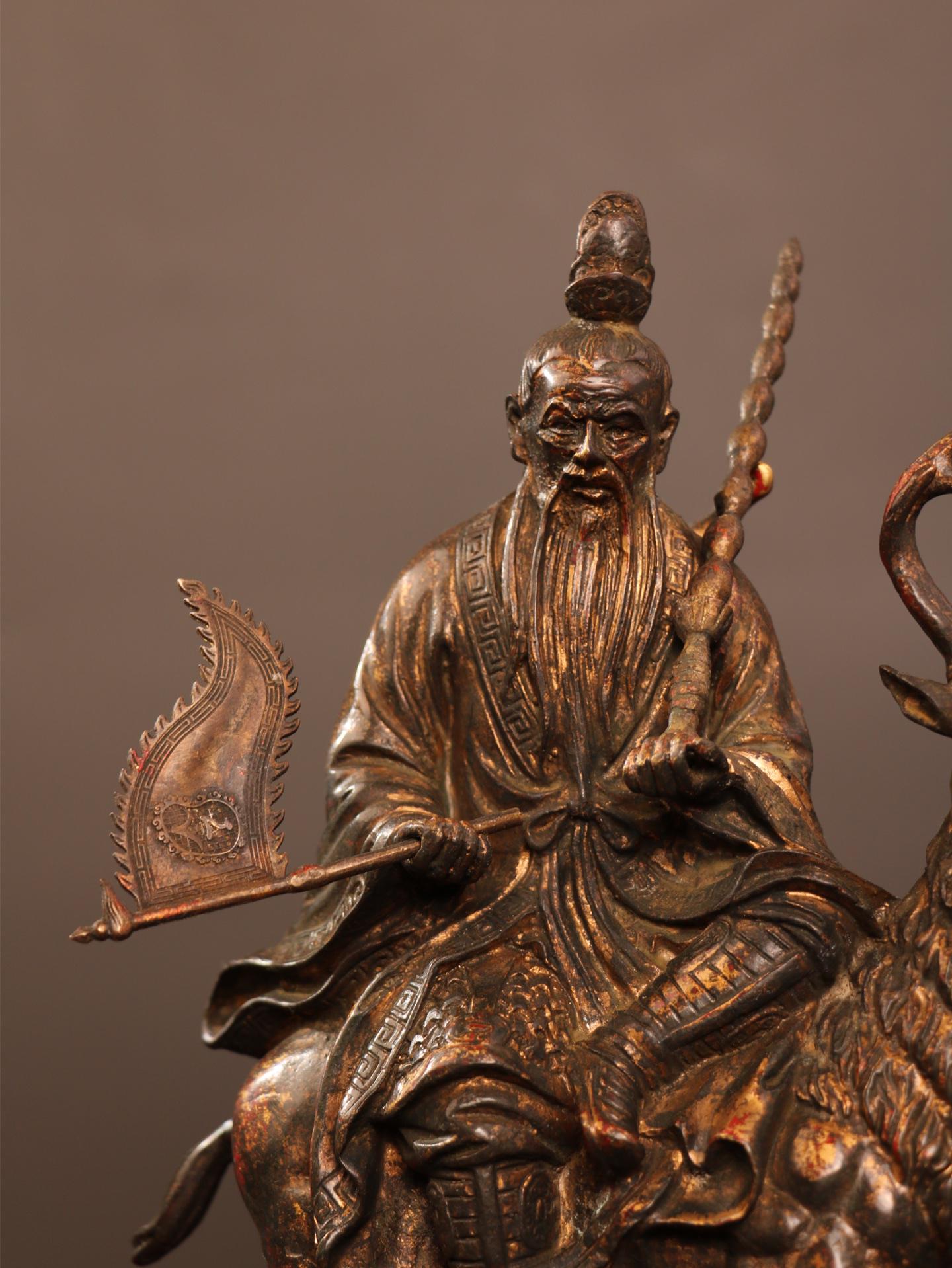 中国の手作りの彫刻された老人と鹿のブロンズ像、家具の装飾