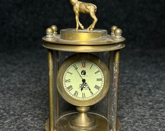 Handmade copper deer statue clock mechanical clock, unique design, home decoration, holiday gift, can be used normally