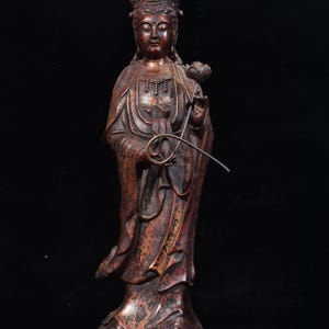Handgemachte geschnitzte Kupfer Lotus Guanyin Bodhisattva Ornamente aus Chinas Sammlung, Möbeldekorationen, exquisit und selten