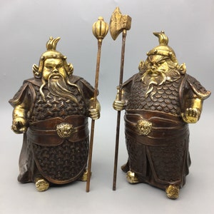 中国の骨董品からの手彫りの純銅像のペア、ユニークな形、家具の装飾、絶妙な贈り物、収集品
