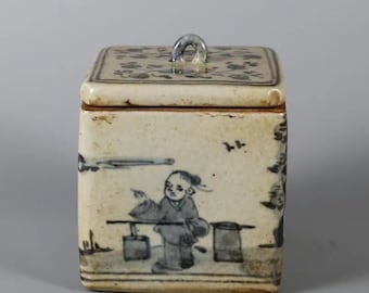 Collection Square ceramic box blue and white porcelain hand-painted crane exquisite pattern pot tea pot box decoration，rouge box, ink box