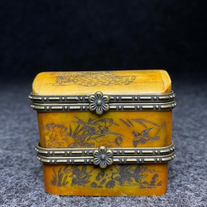 Exquisite Figure Flower and Bird Pattern Jewelry Box,Chinese antique,unique design,furniture decoration,Worth collecting and using